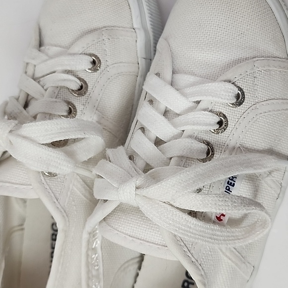 Superga Women's White Canvas Platform Sneakers, Size 4.5 - Picture 4 of 12